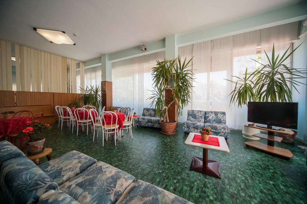 Hotel Madison Riccione Exterior foto